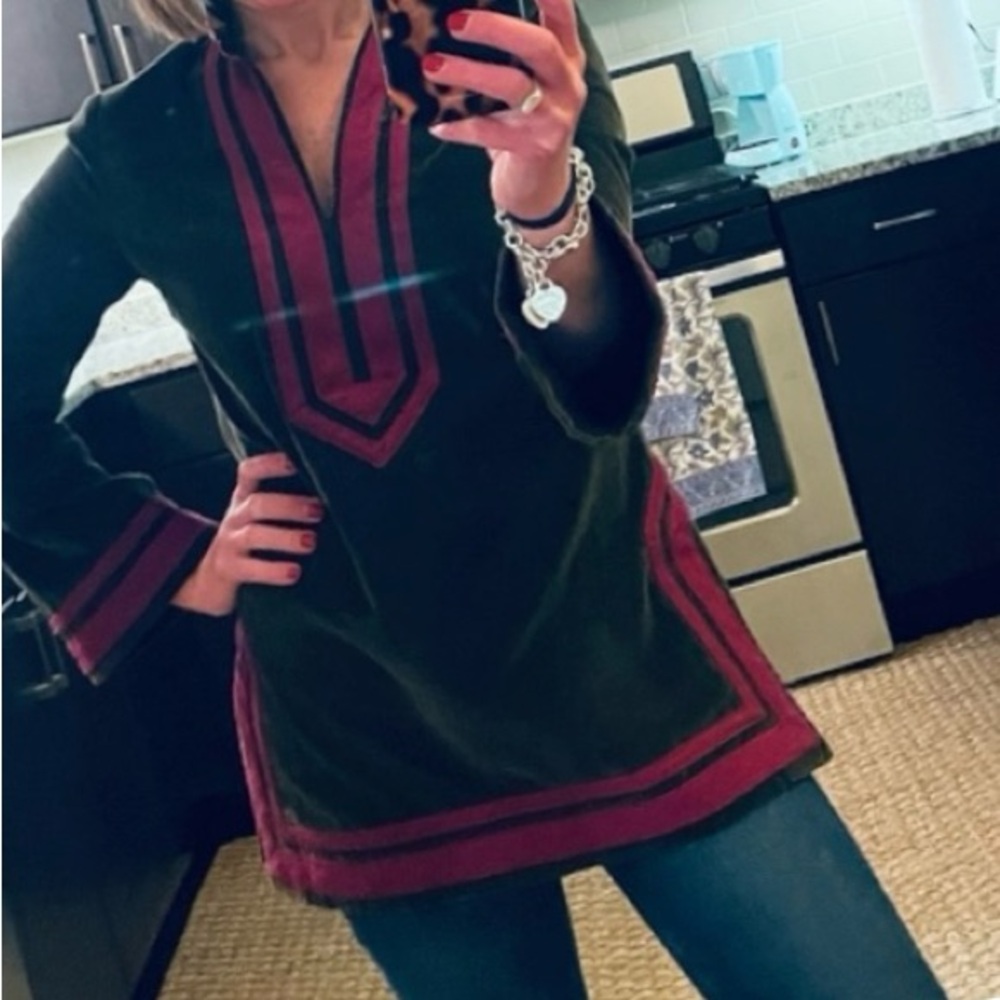 Adorable Velvet Tory Burch Olive Green Tunic with Raspberry detailing! Size 2